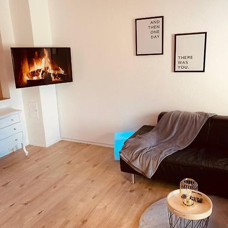 Felix Living 5, Modern & Cozy 2 Zimmer Wohnung, Terrasse, Parkplatz Salzweg Extérieur photo