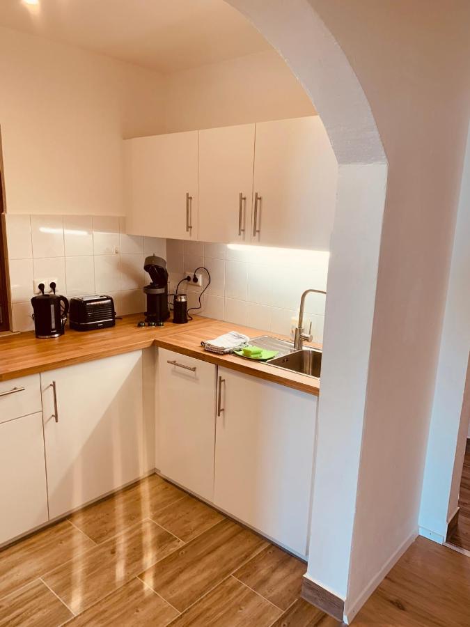 Felix Living 5, Modern & Cozy 2 Zimmer Wohnung, Terrasse, Parkplatz Salzweg Extérieur photo